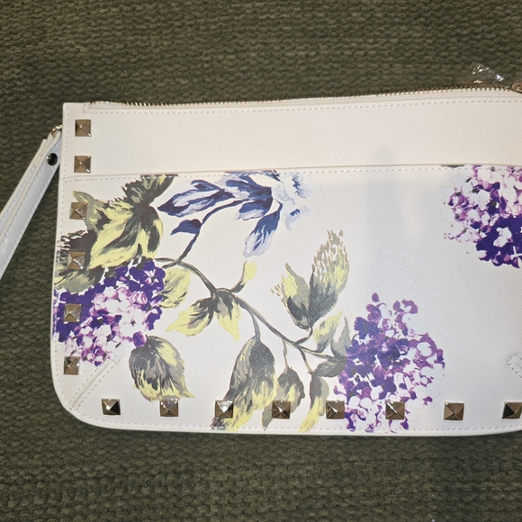 White House Black Market Floral Studded Clutch Spring Easter Hydrangea Purple - Picture 2 of 10